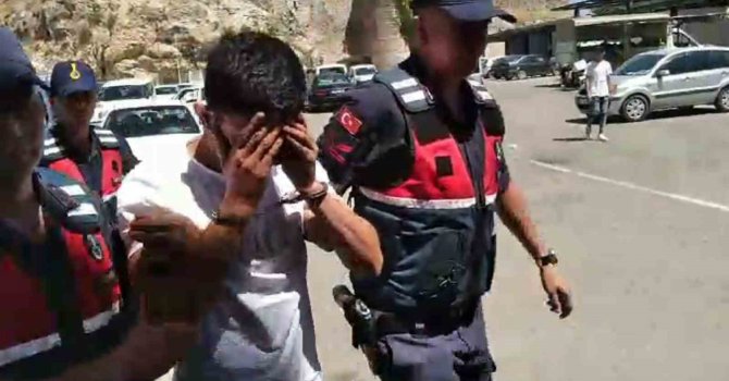 2 milyon lira değerinde hırsızlık yaptı otel odasında yakalandı