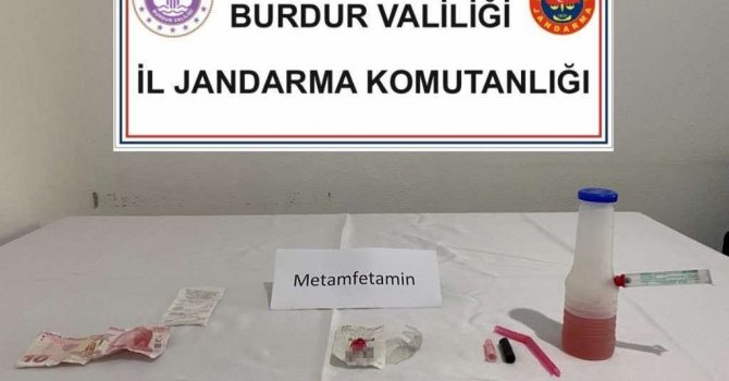 Burdur’da jandarmadan uyuşturucu operasyonu