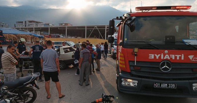 Hatay’da zincirleme kaza: 2 yaralı
