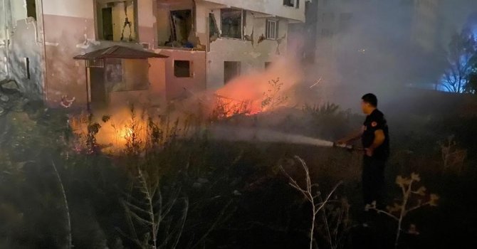 Ot yangını büyümeden söndürüldü