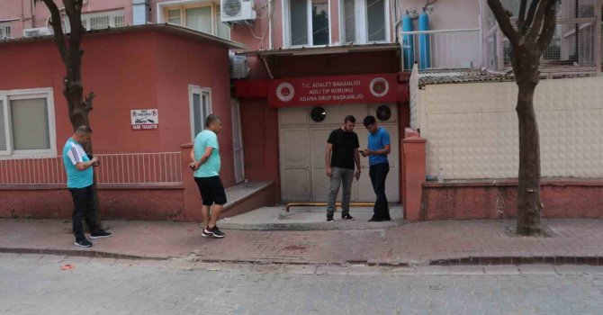 55 yıllık karısını vurup, başında ölmesini beklemiş