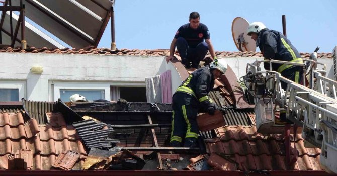 Otel personel lojmanında 1 yılda çıkan ikinci yangın kokuttu