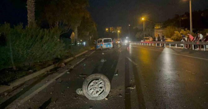 Kaza yapan sürücü aracı bırakıp kaçtı
