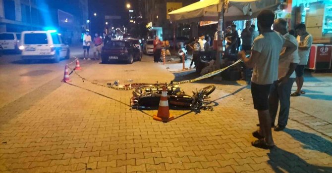 Osmaniye’de motosiklet ile otomobil çarpıştı: 1 kişi hayatını kaybetti