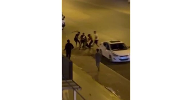 Antalya’da demir çubuk ve sopaların acımasızca kullanıldığı kavga, savaş meydanını aratmadı