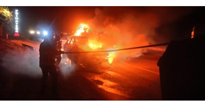 Hatay’da araç yangını söndürüldü