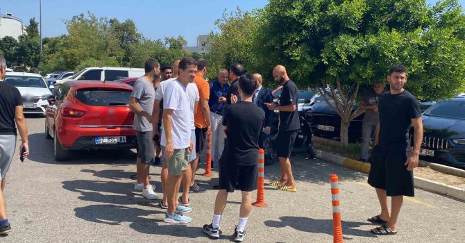 Antalyaspor’un Brezilyalı futbolcusu Naldo Pereria’yı üzen kaza