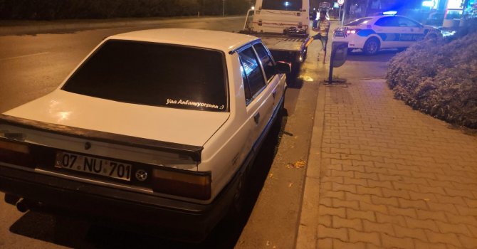 Gürültü kirliliği yapan otomobil trafikten men edildi