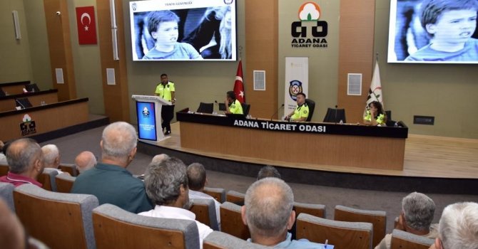 Okul servis şoförlerine trafik eğitim semineri verildi