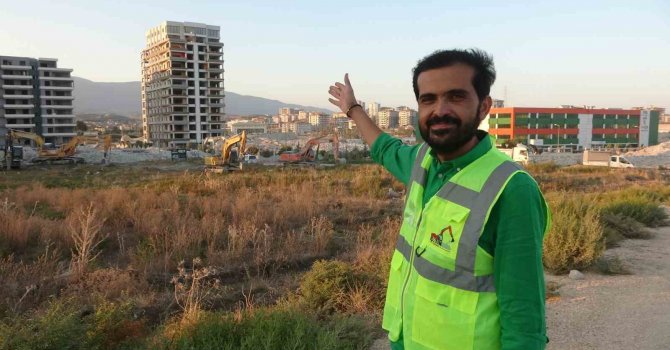 Dinamitle patlatılan 57. bina kağıt gibi yerle bir oldu, milyonluk dairelerden geriye enkaz kaldı