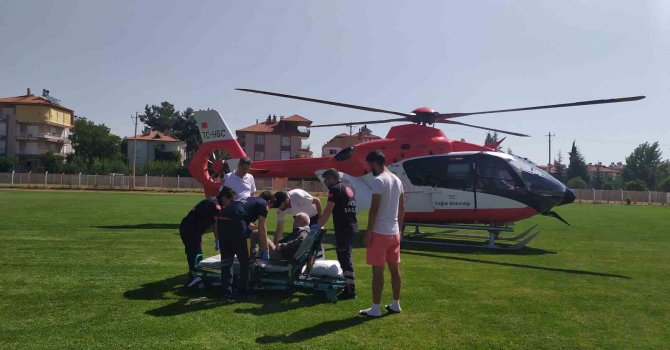 Kalp rahatsızlığı geçiren 81 yaşındaki adam hava ambulansla sevk edildi