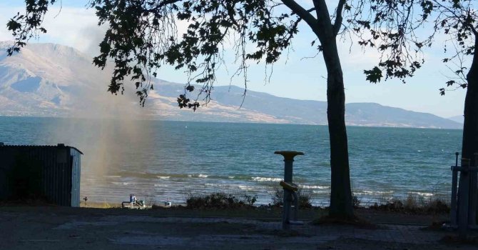 Eğirdir Gölü’nde bulunan el bombaları imha edildi