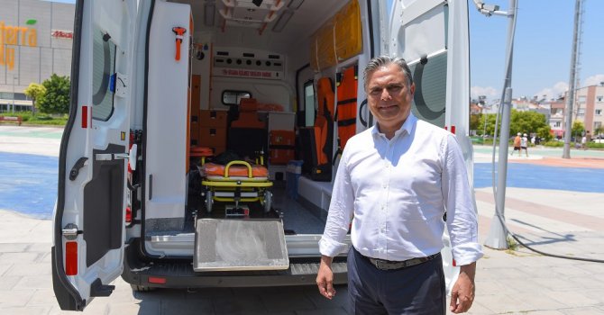 Muratpaşa, 3’üncü hasta nakil aracını aldı