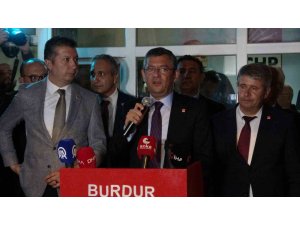 Özgür Özel: “Cumhuriyet Halk Partisi seçimlerde kaybetmeye mahkum olmasın diye bir değişim, dönüşüm sürecinin içinde yer aldık”