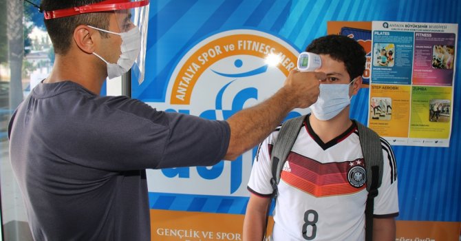 ASFİM’de hijyenik ve mesafeli spor başladı