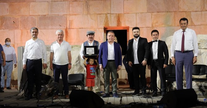 Patara Antik Kenti’nde tarih sanatla buluştu