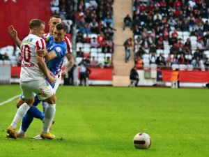 Trendyol Süper Lig: Antalyaspor: 0 - Çaykur Rizespor: 0 (Maç sonucu)