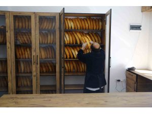 Akseki Cevizli Mahallesi’ne halk ekmek büfesi açıldı