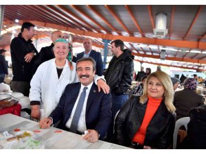 El emeği göz nuru ürünler bu pazarda