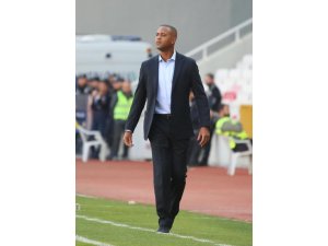 Adana Demirspor’da Patrick Kluivert dönemi sona erdi
