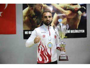 10 yıl başaramadı, yılmadı ve şampiyonluklar geldi