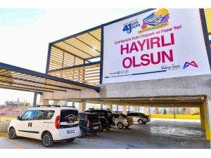 Çok amaçlı ’Çamlıyayla Katlı Otopark’ kullanıma açıldı