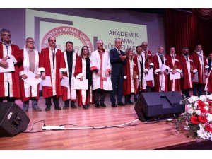 YÖK Başkanı Özvar: “Bütün imkanlarımızla üniversitenin yanında olacağız”