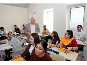 Akdeniz Belediyesinin eğitim desteğinde ilk taksitler yatırılıyor