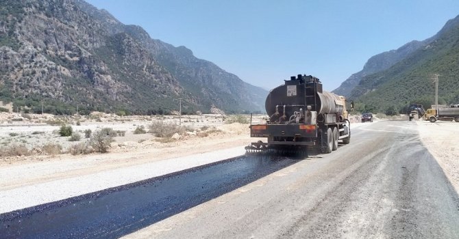 Demre Köşkerler yolu asfaltlandı