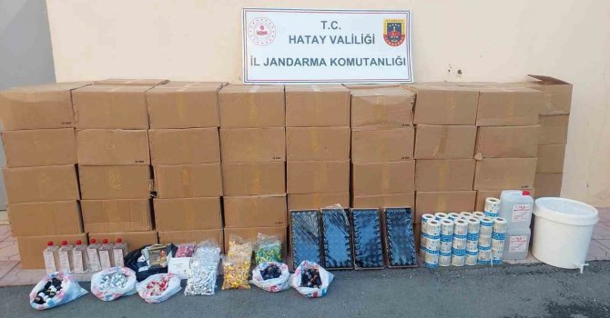 Hatay’da jandarmadan kaçak ve sahte alkol uygulaması