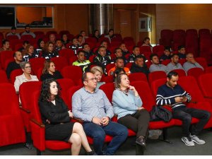 Büyükşehir personeline “Afet Farkındalık Eğitimi”