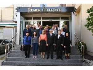 Kemer Alevi Kültür Derneği binası 25 yıllığına derneğe tahsis edildi