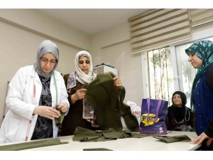 Akdenizli kadınlar, kültür ve sanat evlerinde hayata bağlanıyor