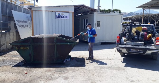 Kumluca ve Beykent  Toptancı Hali haşerelere karşı ilaçlandı