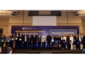 İnsan kaynakları uzmanı eğitimlerine katılanlar sertifikalarını aldılar