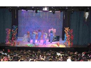 Konyaaltı’ndan çocuklara tatil hediyesi