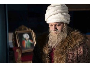 Mersin Şehir Tiyatrosu ’Ben Mimar Sinan’ oyunuyla çocuklara ulaşmaya devam ediyor