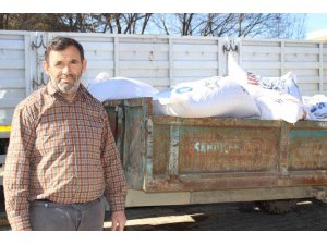 Elmalılı üreticilere süt yemleri teslim edildi