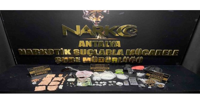 Antalya’da 24 adrese eş zamanlı torbacı operasyonu: 19 tutuklama