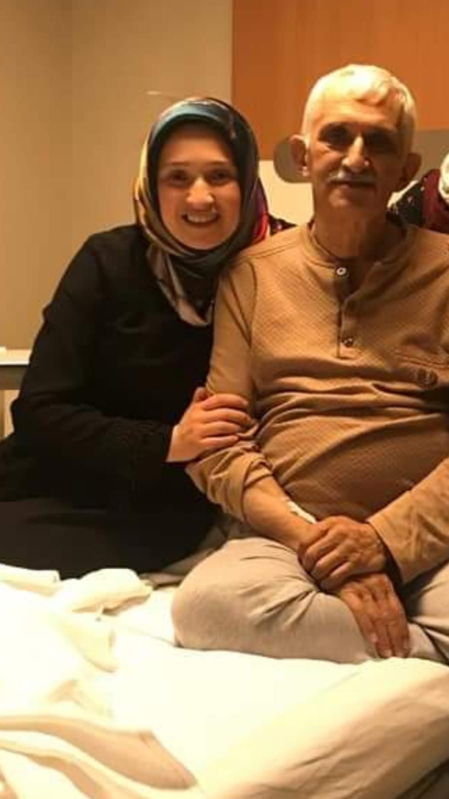 Babasına ciğerini verdi