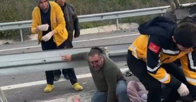 Mersin’de feci kaza, doktor dakikalarca kalp masajı yaptı: 1 ölü 3 ağır yaralı