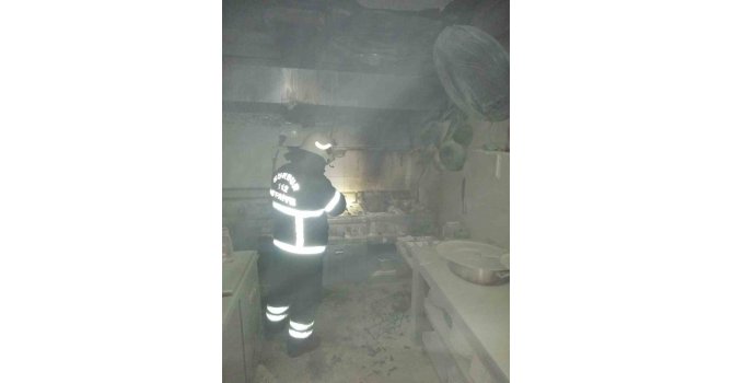 Burdur’da kafede yangın paniği