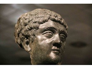 Yurt dışına kaçırılan 61,9 milyon dolar değere sahip tarihi eserler yurduna döndü