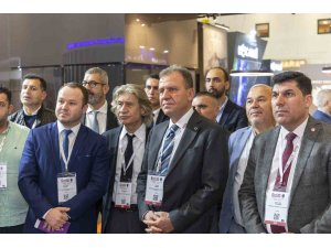 Başkan Seçer: "Bütün amacımız; Mersin’in tanıtımını, daha çok konuşulmasını sağlamak ve Mersin’e insanların gelmesini gerektiren gerekçeleri oluşturmak"