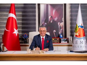 Kemer’de aynı salonda tiyatro ve sinema olacak