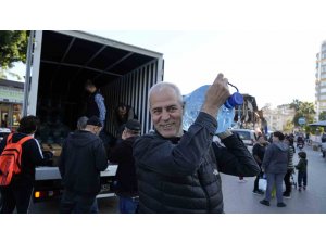 Antalya’da belediyenin sudan ucuz suyu ’yok’ satıyor