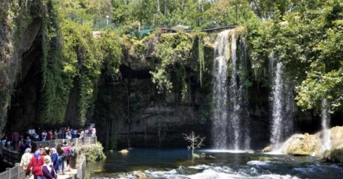 DÜDEN ŞELALESİ HASSAS ALAN İLAN EDİLDİ