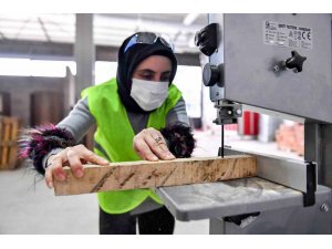 MERCEK’ten ’Mobilya İmalat ve Montaj Kursu’