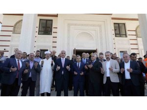 Bakan Ersoy: "Antalya Havalimanı Genişletme Projesi bu yıl tamamlanacak"