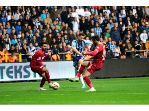 Trendyol Süper Lig: Y. Adana Demirspor: 1 - Sivasspor: 0 (İlk yarı)